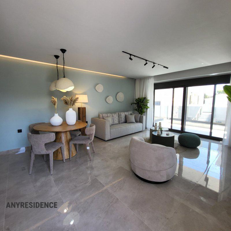 Townhome in Pefkochori, photo #2, listing #2332234