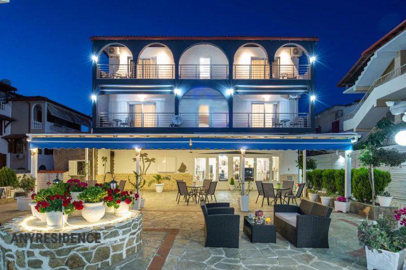 Hotel in Toroni, photo #10, listing #2228264