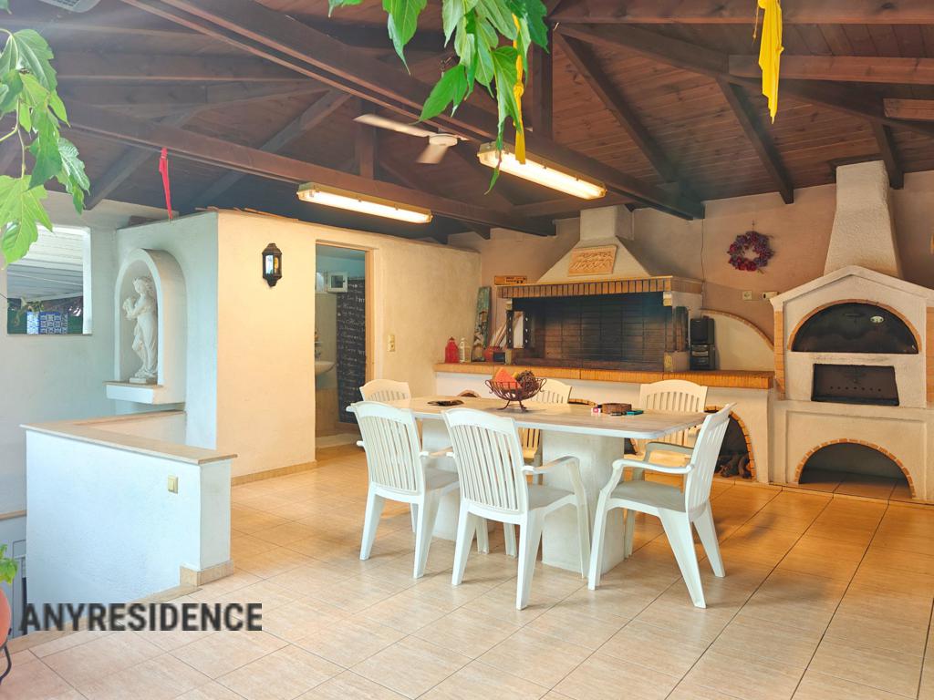 Townhome in Loutraki, photo #7, listing #2485910