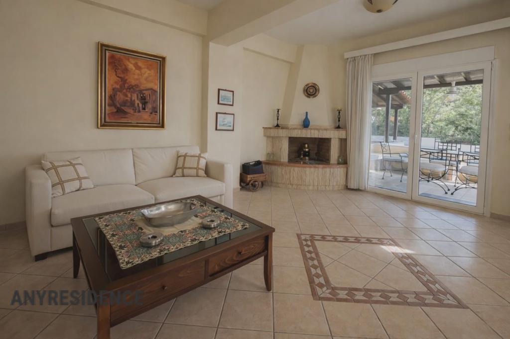 Townhome in Thessalia Sterea Ellada, photo #5, listing #2539588