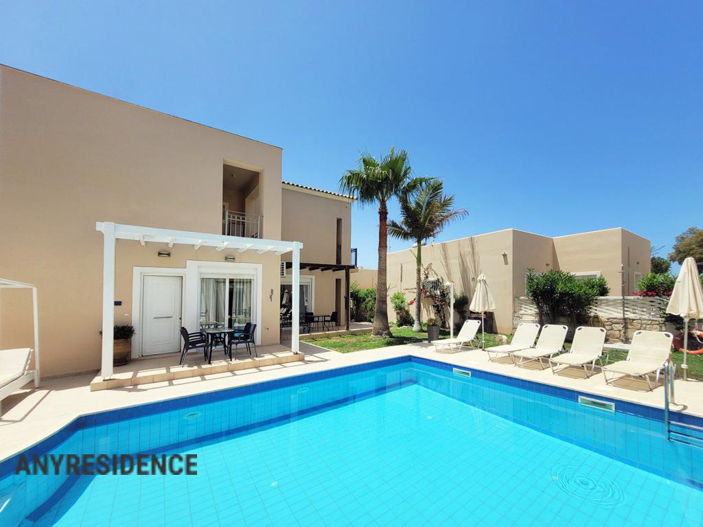 Apartment in Kissamos, photo #1, listing #2391480