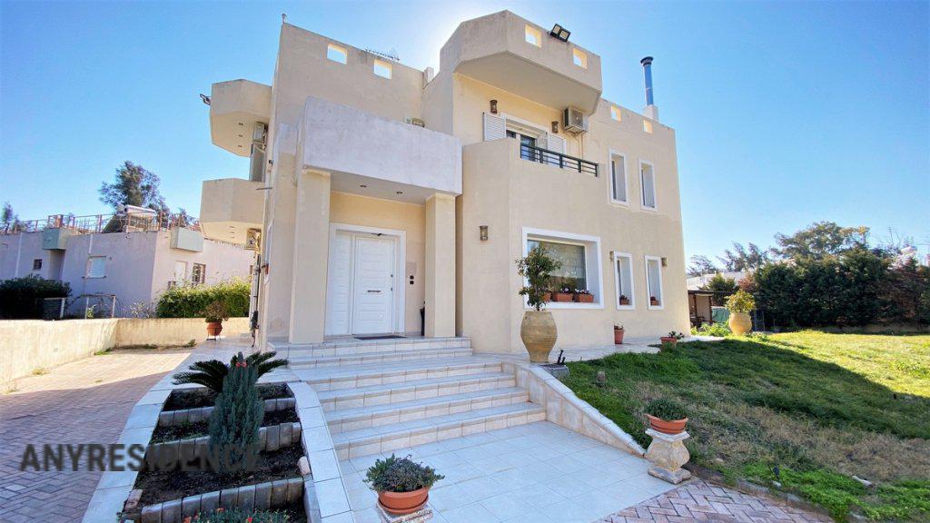 6 room villa in Isthmia, photo #1, listing #2247113