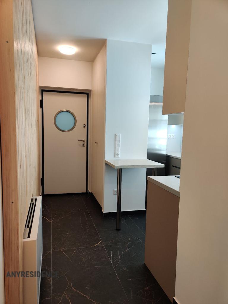 10 room townhome in Agios Dimitrios., photo #1, listing #2555090