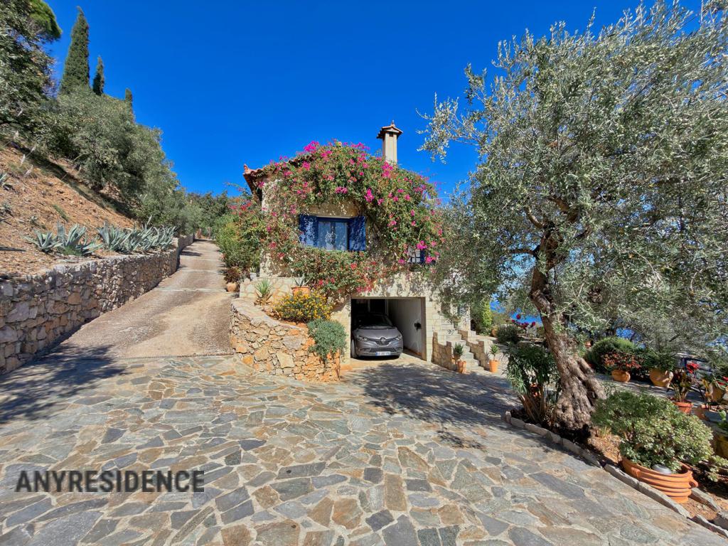Townhome in Peloponnese, photo #3, listing #2555782