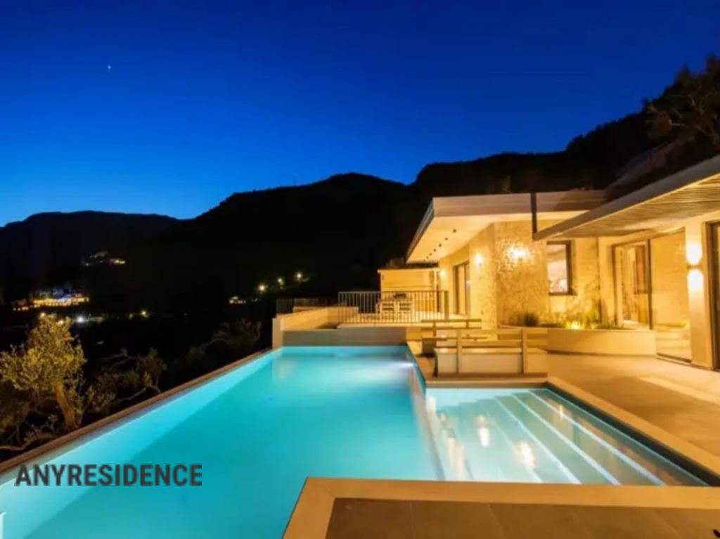 Villa in Corfu, photo #4, listing #2466359