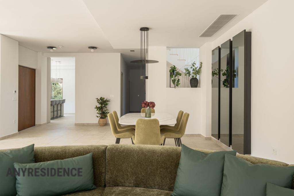 Townhome in Chania, photo #2, listing #2487022