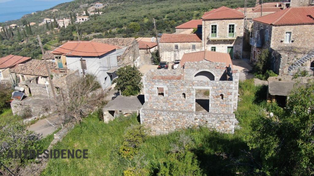 Townhome in Peloponnese, photo #3, listing #2539244