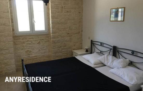 Villa in Palea Peritheia