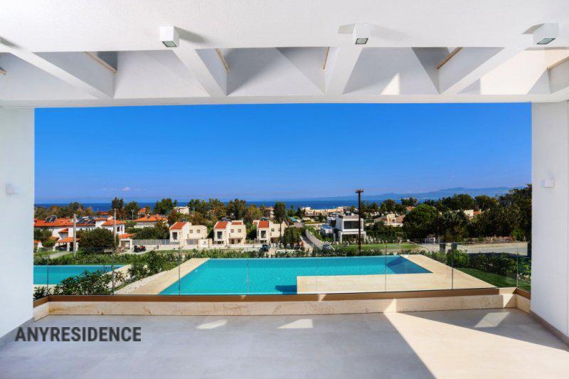 Villa in Pefkochori, photo #2, listing #2341671