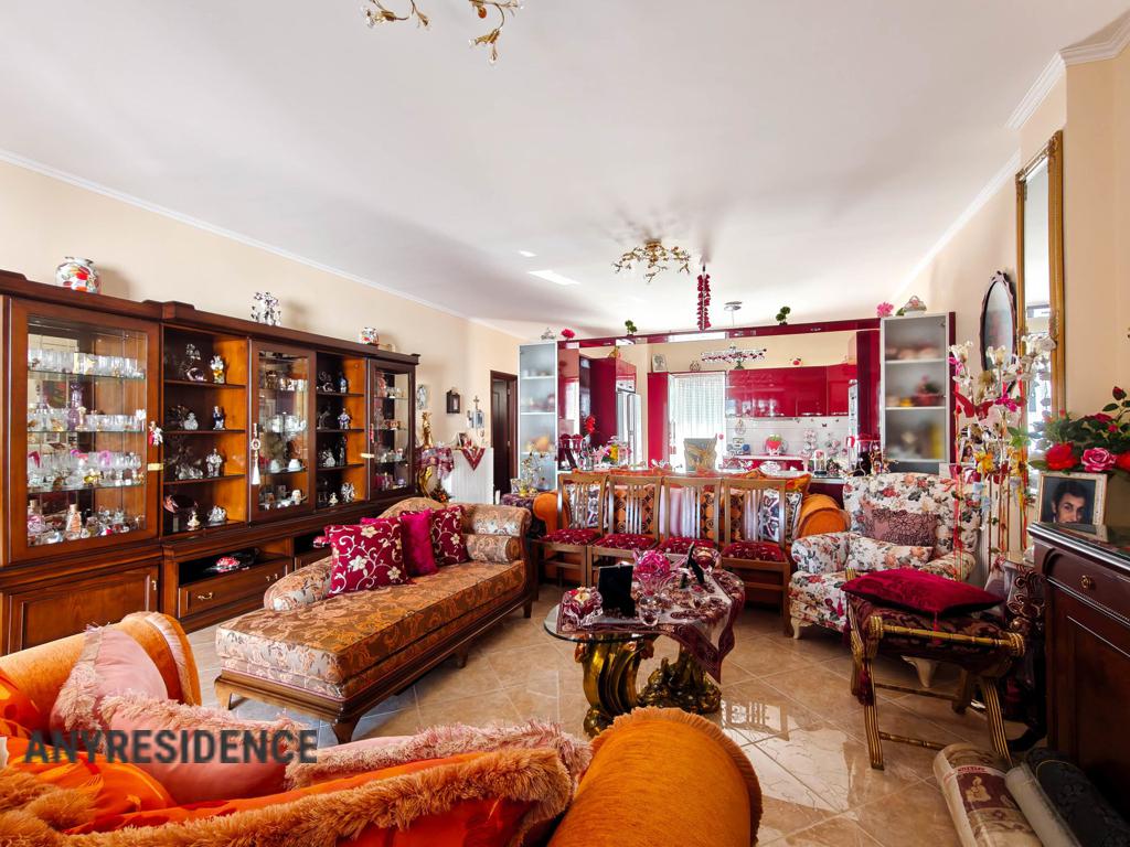 Apartment in Lefkas, photo #3, listing #2523268