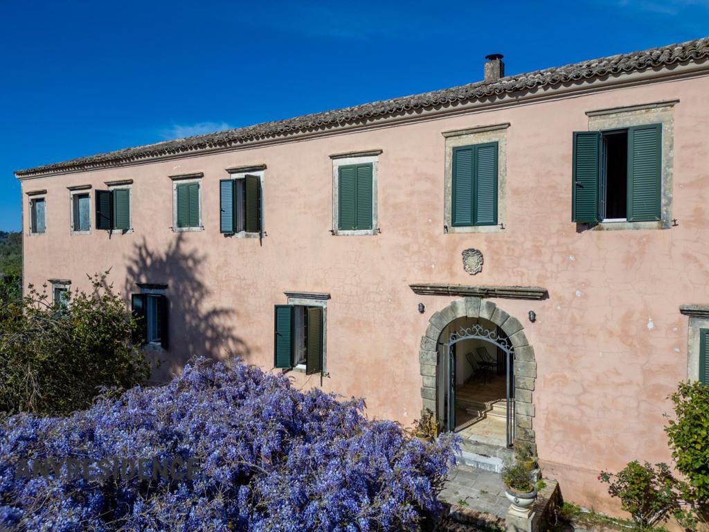 Mansion in Corfu, photo #7, listing #2446527