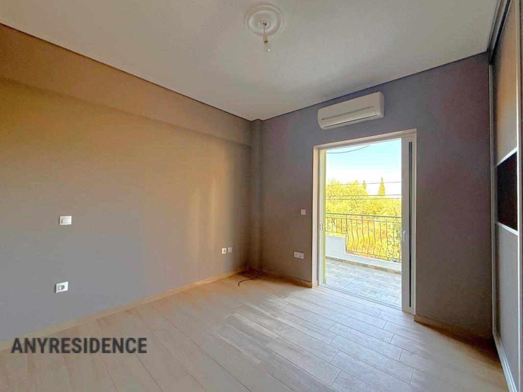 Apartment in Kalamata, photo #9, listing #2475058