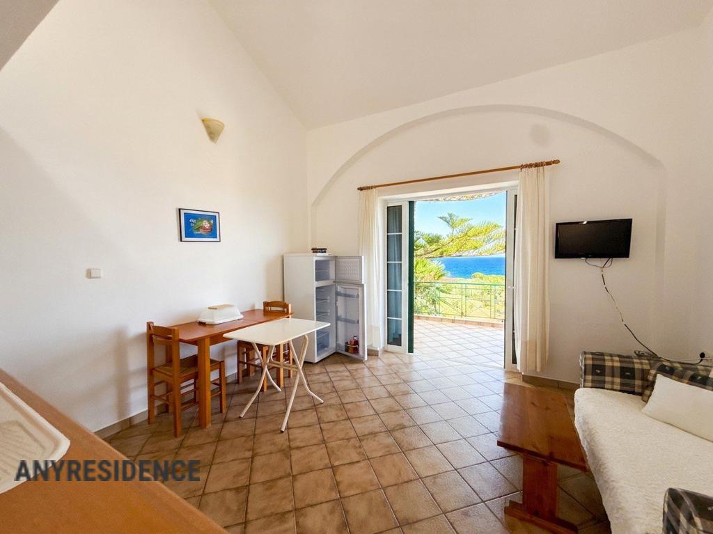 Villa in Peloponnese, photo #10, listing #2542160