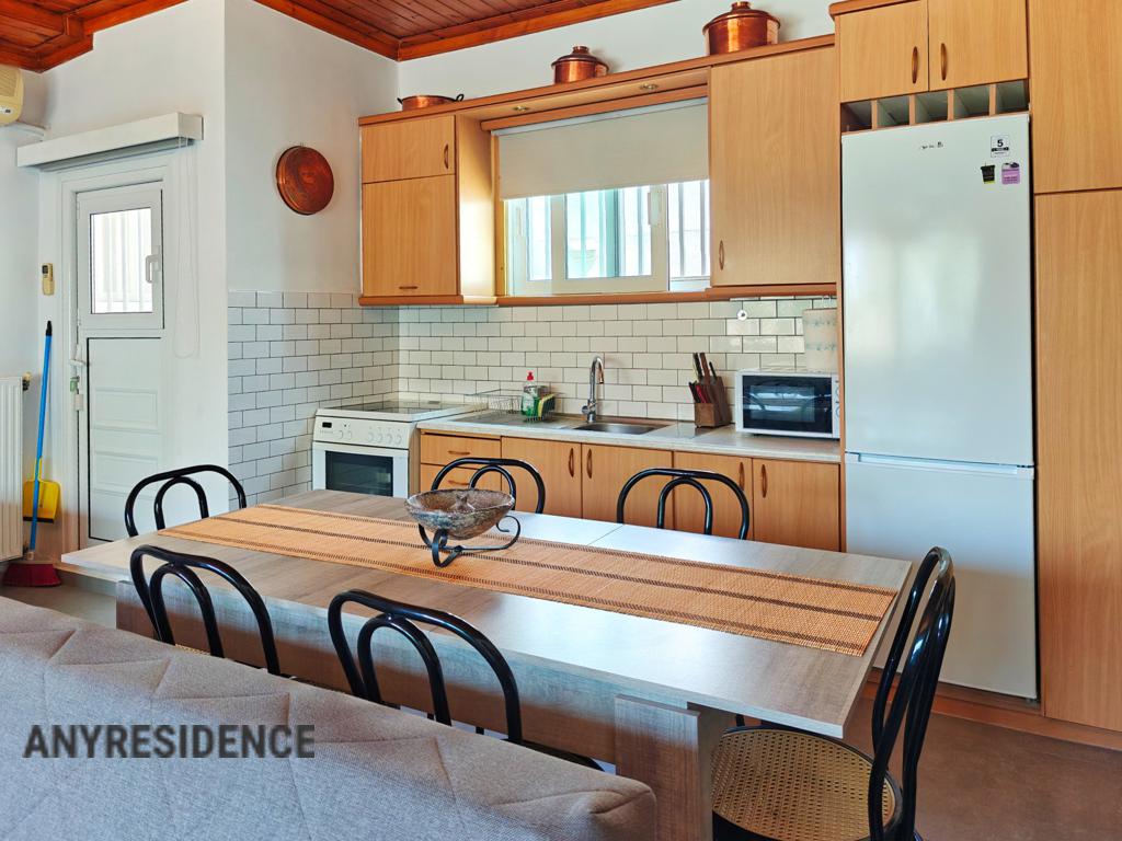 Townhome in Loutraki, photo #8, listing #2480202
