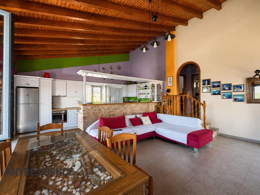 4 room townhome in Peloponnese, photo #6, listing #2550205