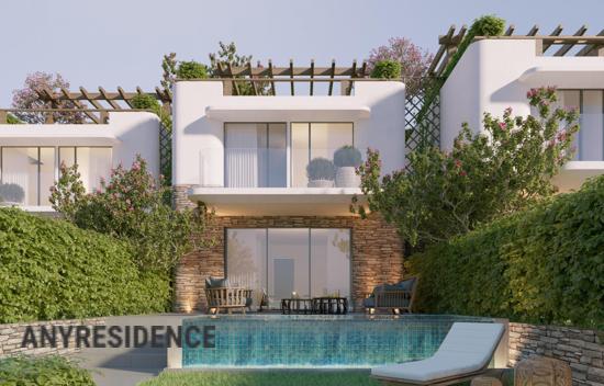 New home in Isthmia