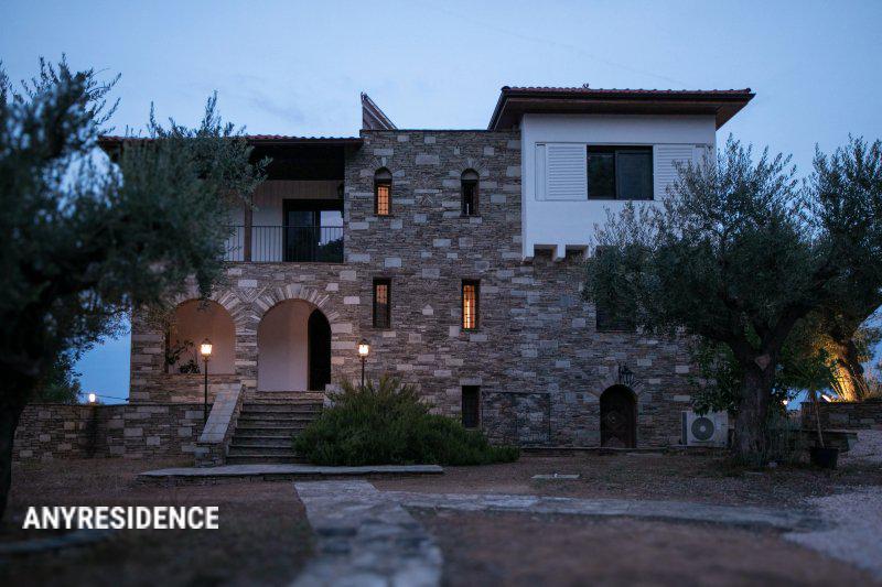 Townhome in Sithonia, photo #6, listing #2338124