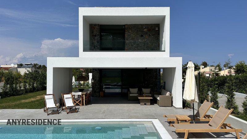 Villa in Pefkochori, photo #2, listing #2241042