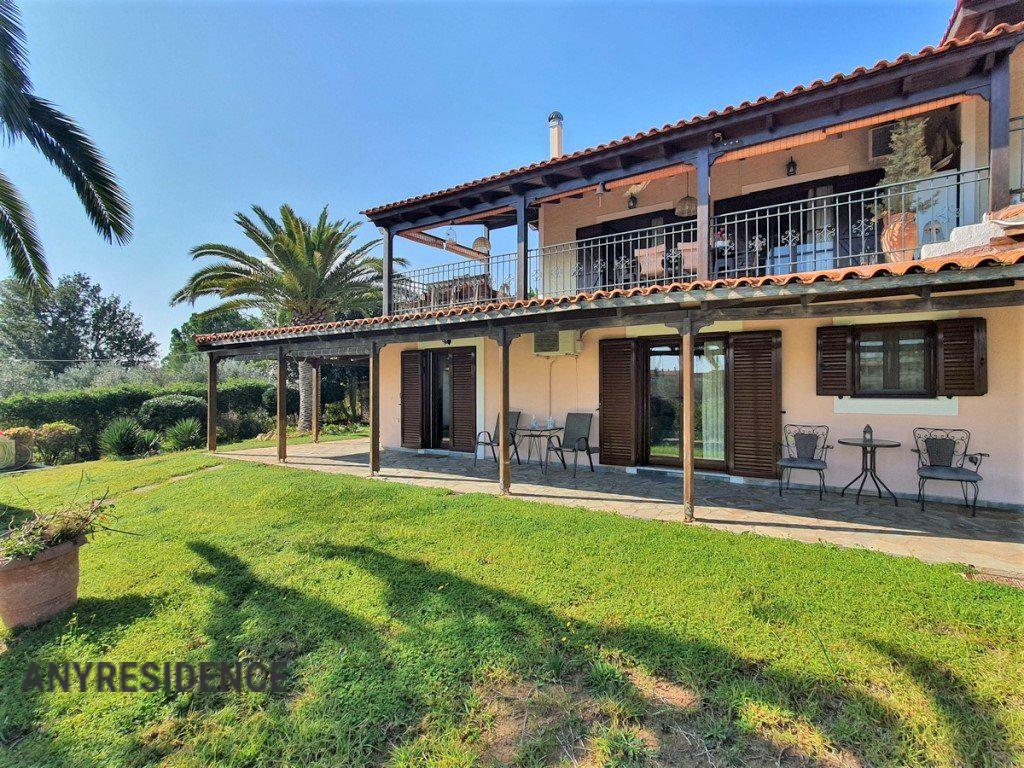 8 room villa in Porto Cheli, photo #3, listing #2231871