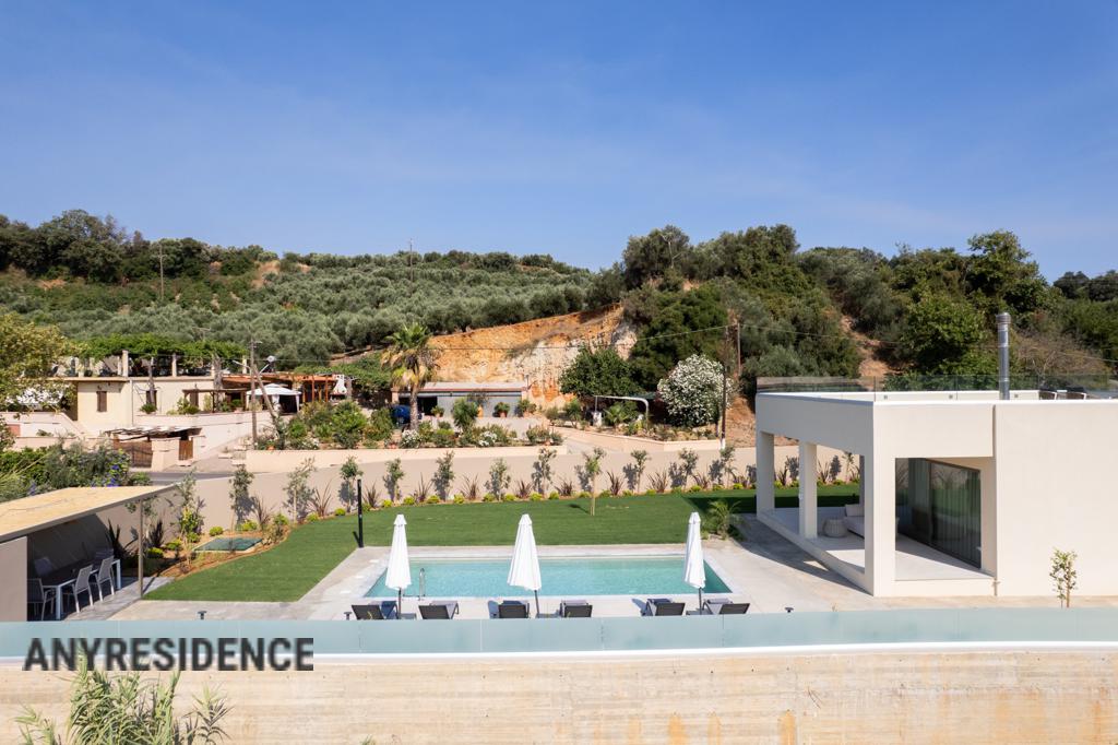 Villa in Chania, photo #2, listing #2487022