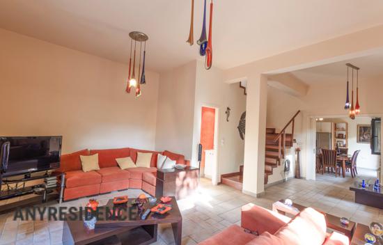 5 room terraced house in Athenian Riviera