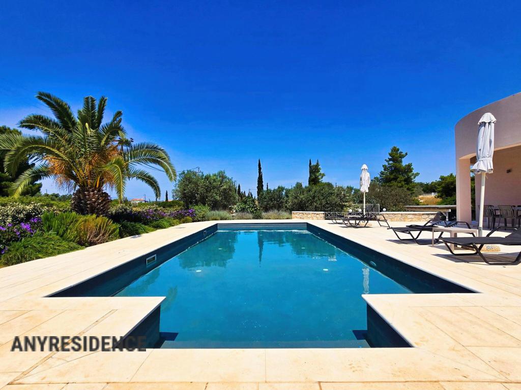 Villa in Porto Cheli, photo #3, listing #2464788