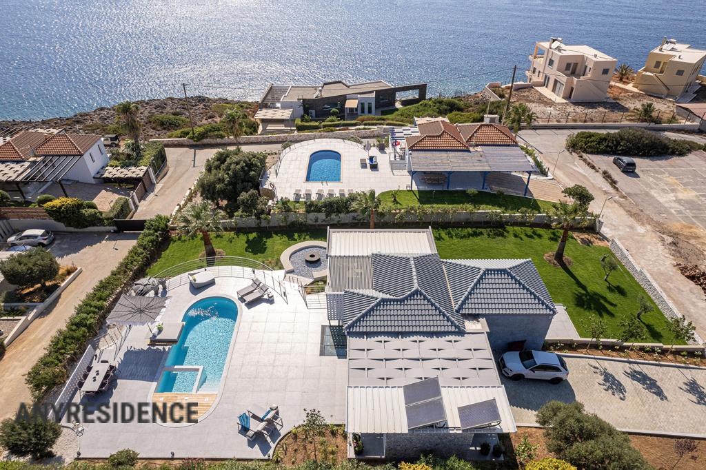 Townhome in Kissamos, photo #2, listing #2471857
