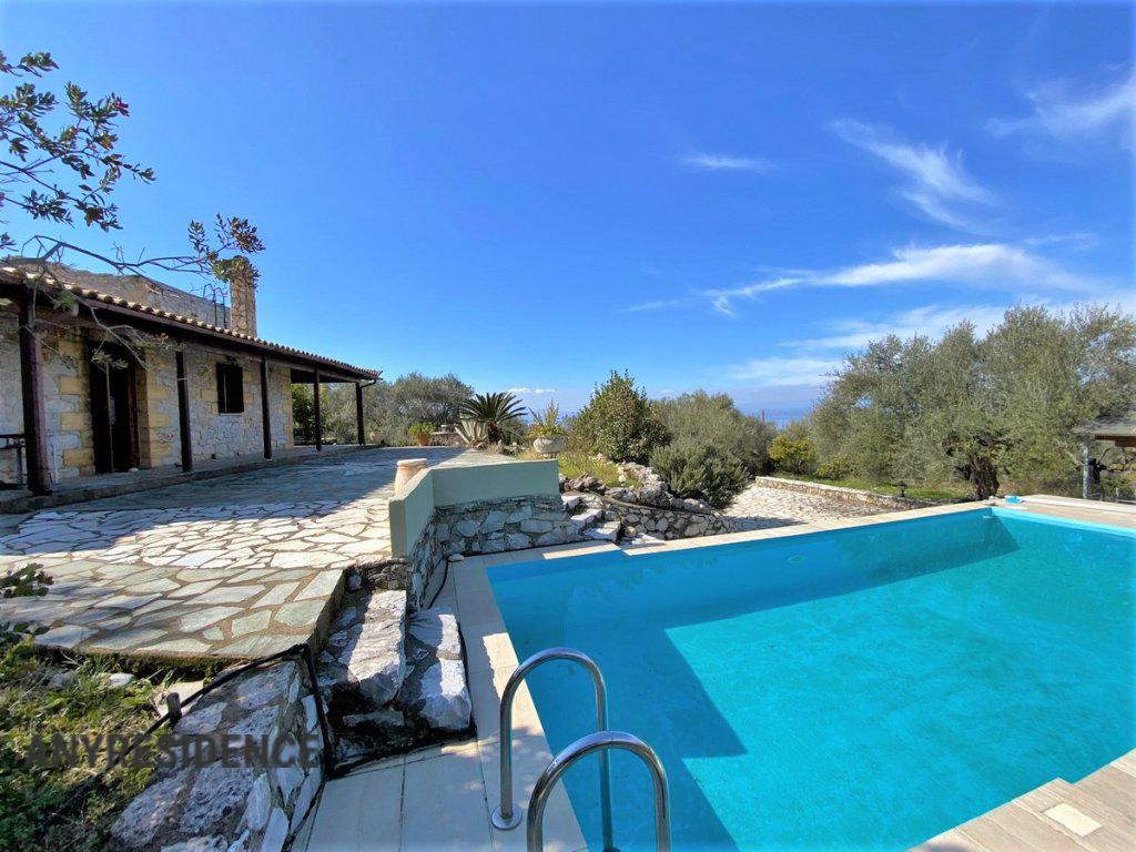 8 room villa in Kalamata, photo #3, listing #2214814