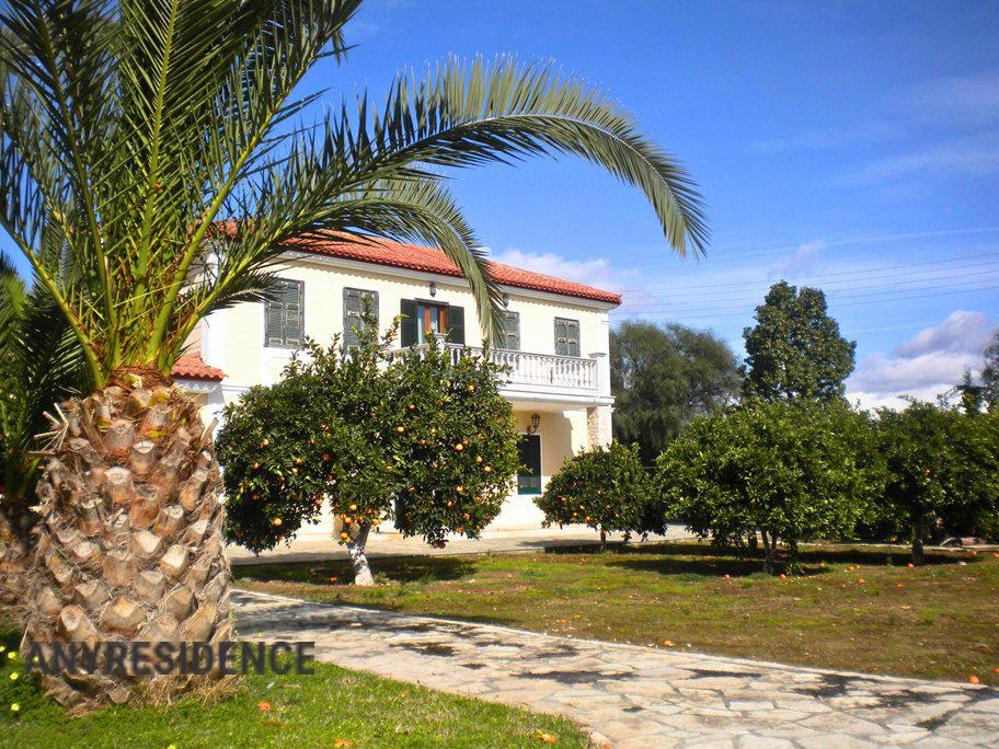 Villa in Peloponnese, photo #1, listing #2371492