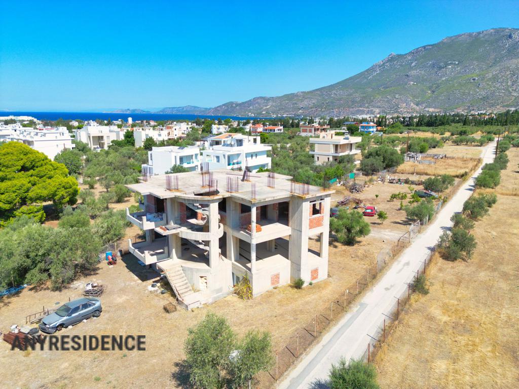 Townhome in Loutraki, photo #2, listing #2474200