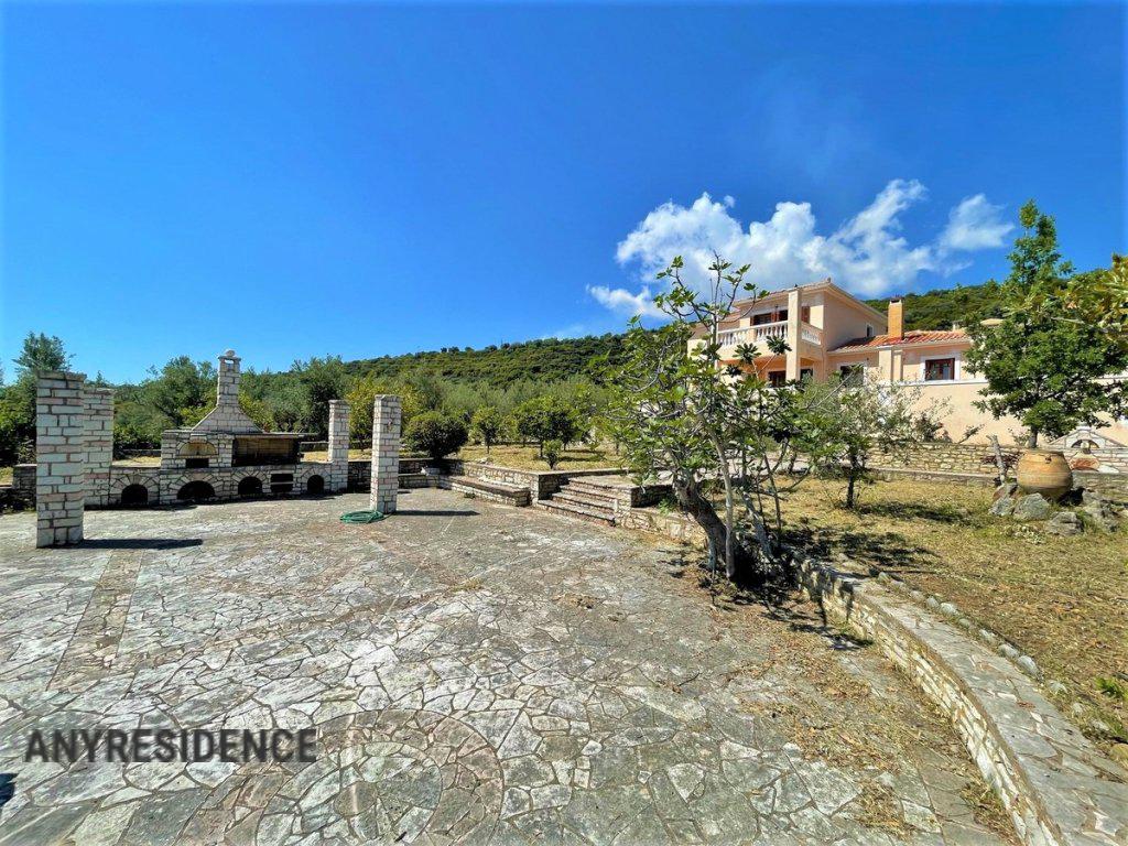 11 room villa in Peloponnese, photo #6, listing #2250582