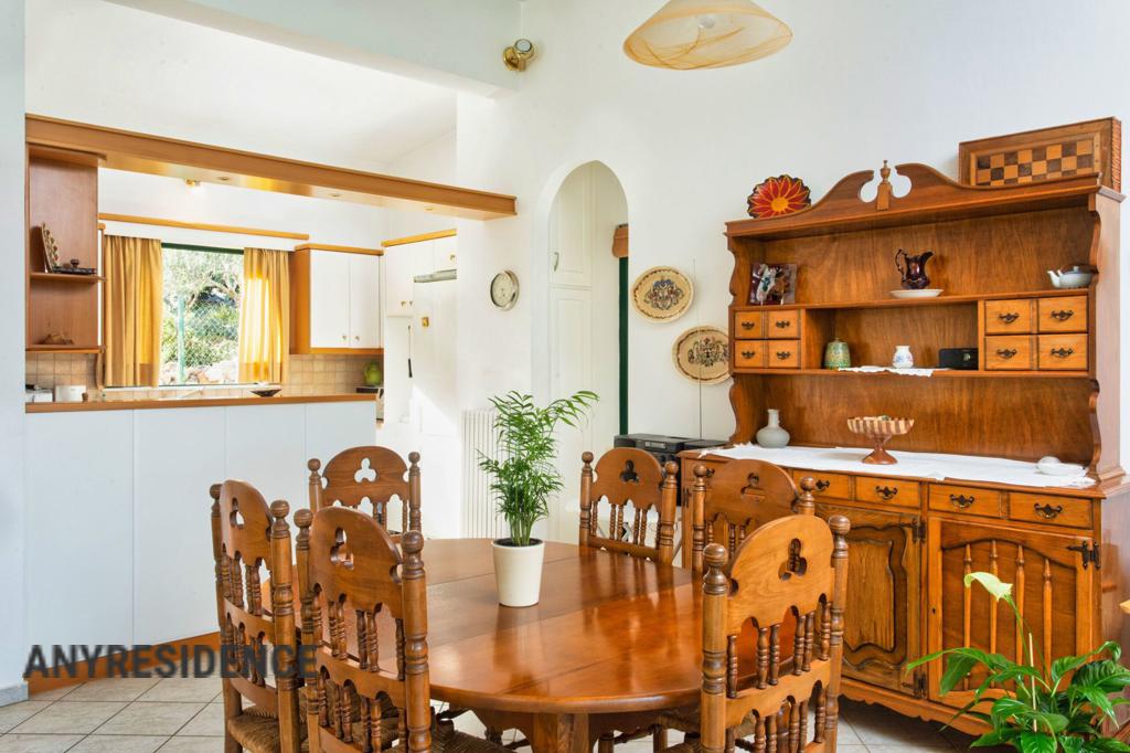 4 room townhome in Laconia, photo #9, listing #2447277