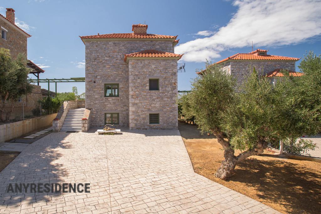 12 room villa in Peloponnese, photo #2, listing #2072006