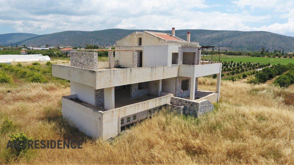 8 room townhome in Peloponnese, photo #2, listing #2331552