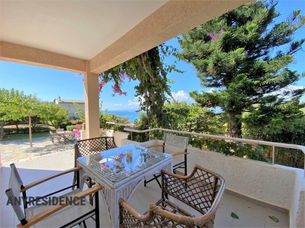 7 room villa in Kalamata, photo #4, listing #2165544