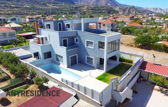 Townhome in Xilokastro