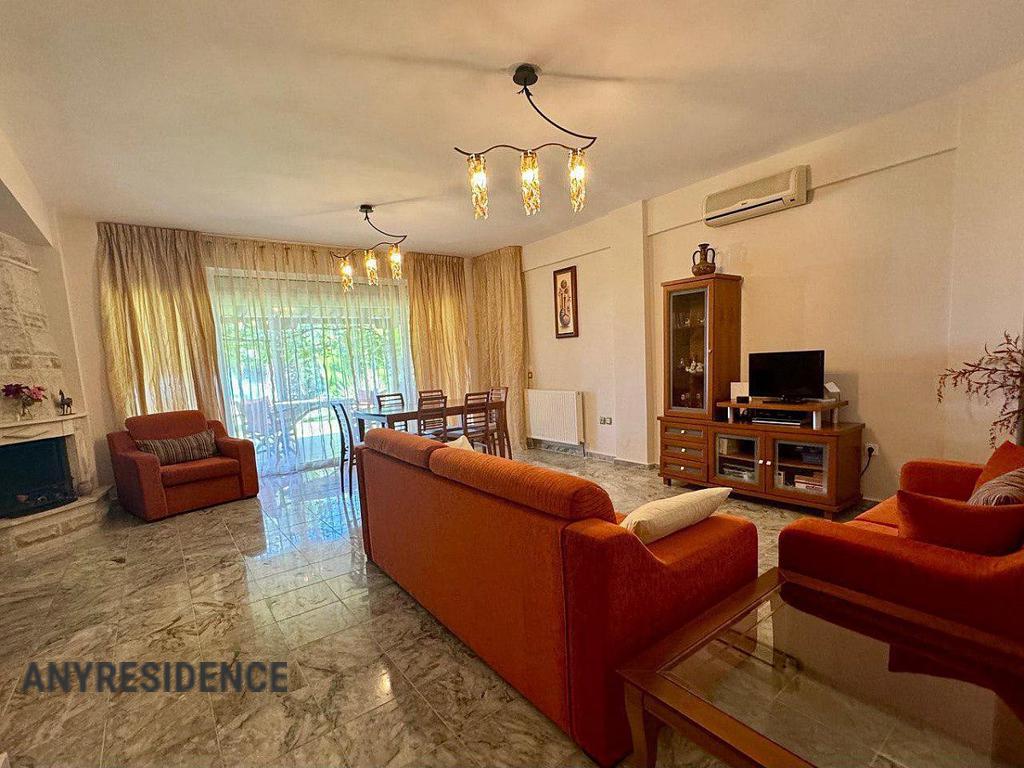 Villa in Nea Skioni, photo #3, listing #2532536
