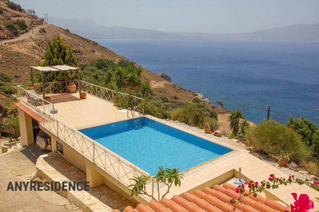 Villa in Kissamos, photo #4, listing #2391396