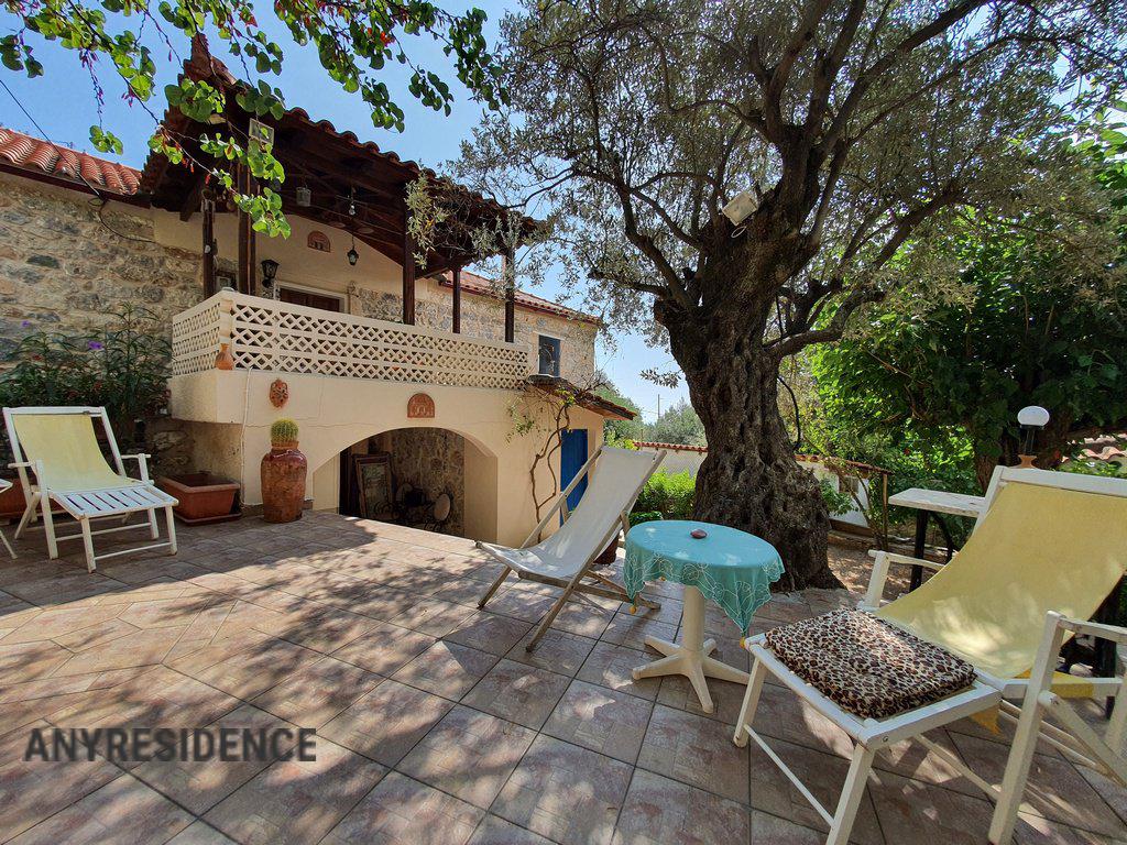 6 room villa in Peloponnese, photo #1, listing #1897632