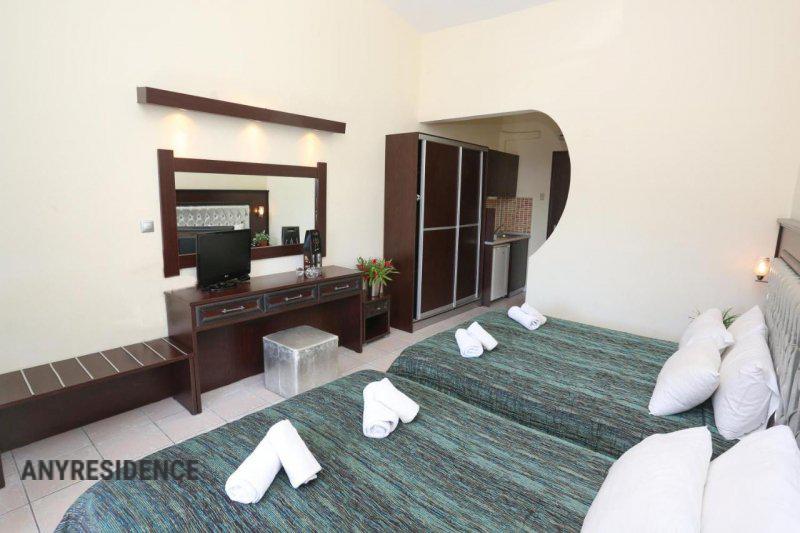 Hotel in Pefkochori, photo #7, listing #2373211