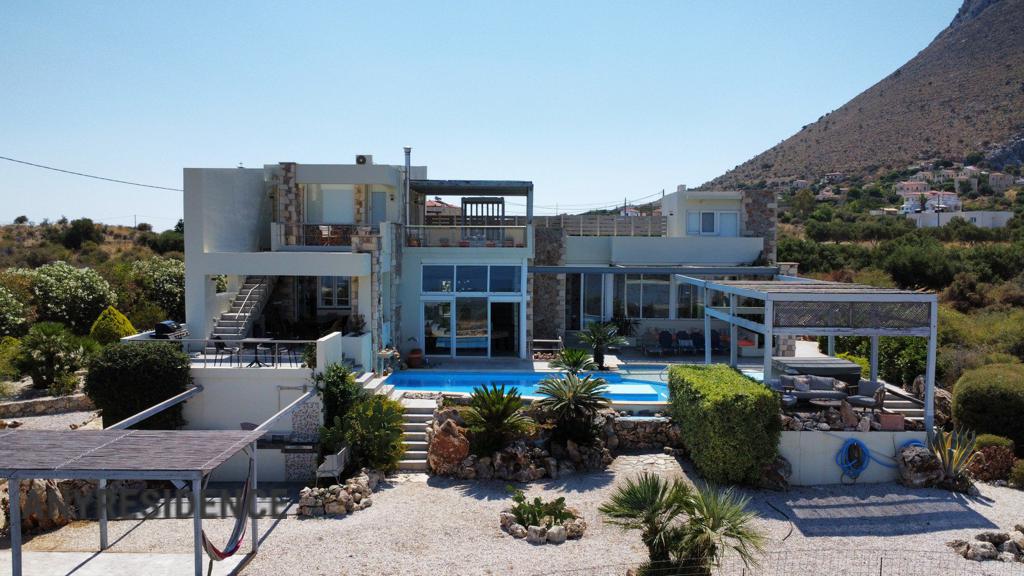 Villa in Kokkino Chorio, photo #3, listing #2541677