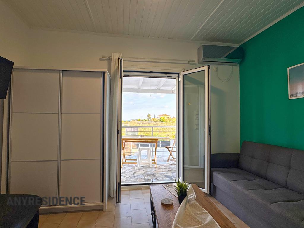 Townhome in Peloponnese, photo #4, listing #2541162