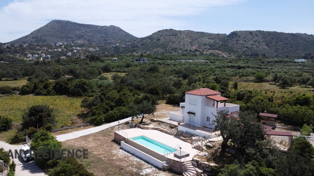Villa in Chania, photo #2, listing #2534017