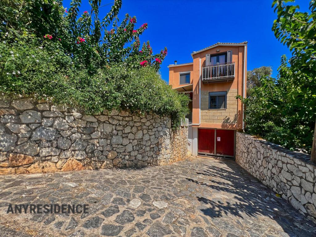 Townhome in Xiropigado, photo #2, listing #2475031