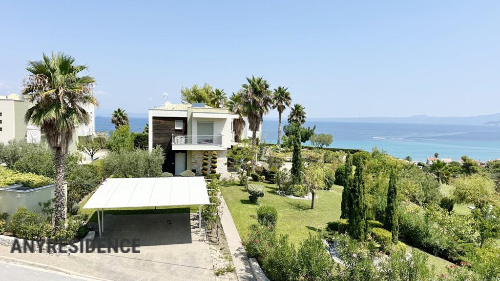 Villa in Pefkochori, photo #7, listing #2478796