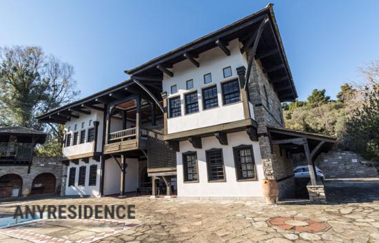 7 room townhome in Sithonia
