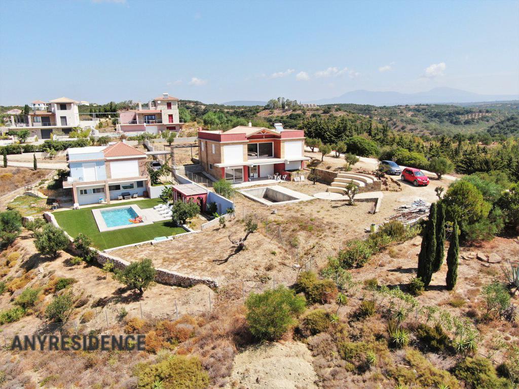 12 room villa in Peloponnese, photo #1, listing #2015435