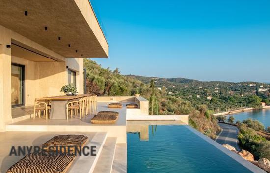 11 room townhome in Peloponnese