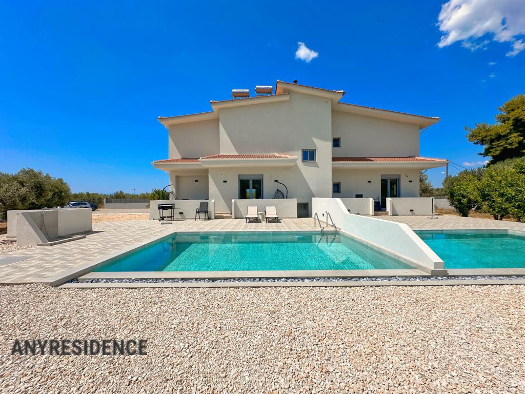 Villa in Peloponnese, photo #2, listing #2541159