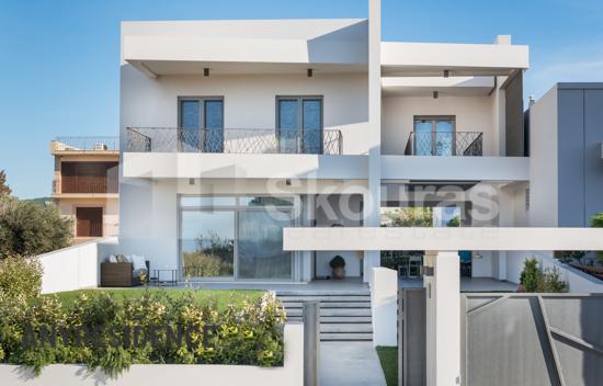 6 room townhome in Loutraki